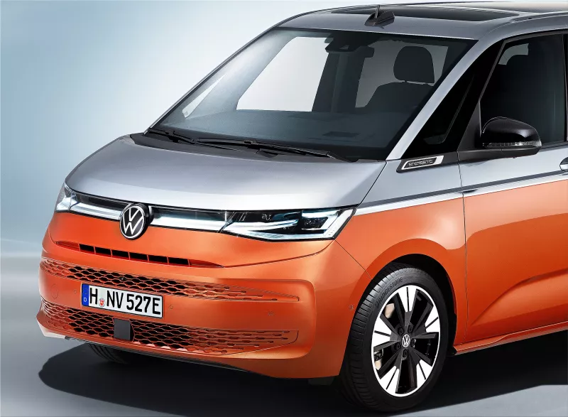 The new 2022 Volkswagen T7 Multivan plug-in hybrid