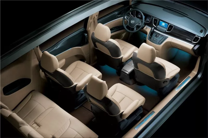 Buick GL8 interior