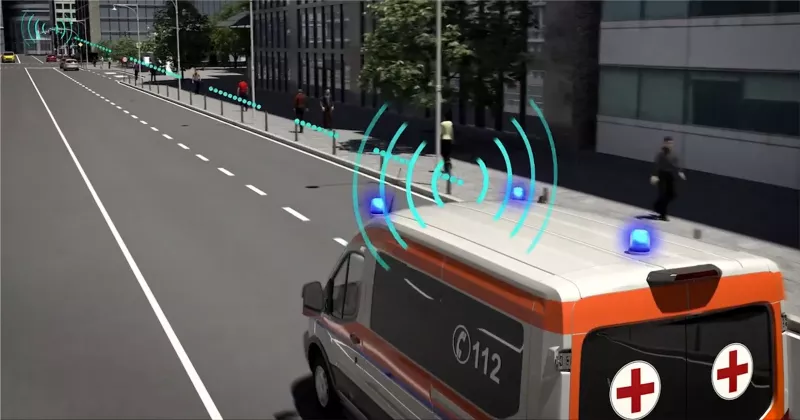 Ford's intelligent traffic lights turn green for emergency vehicles