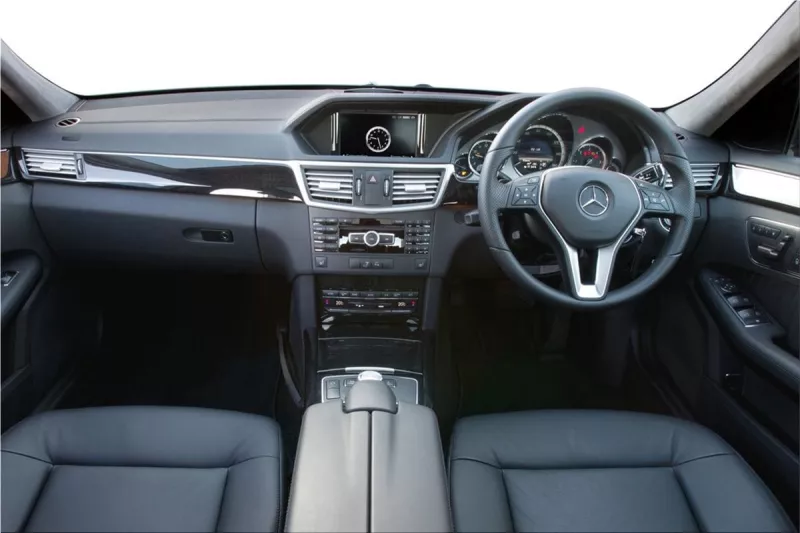 Mercedes-Benz E300 BlueTEC HYBRID interior