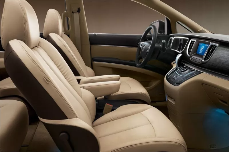 Buick GL8 interior