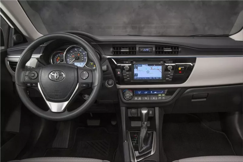2014 Toyota Corolla interior