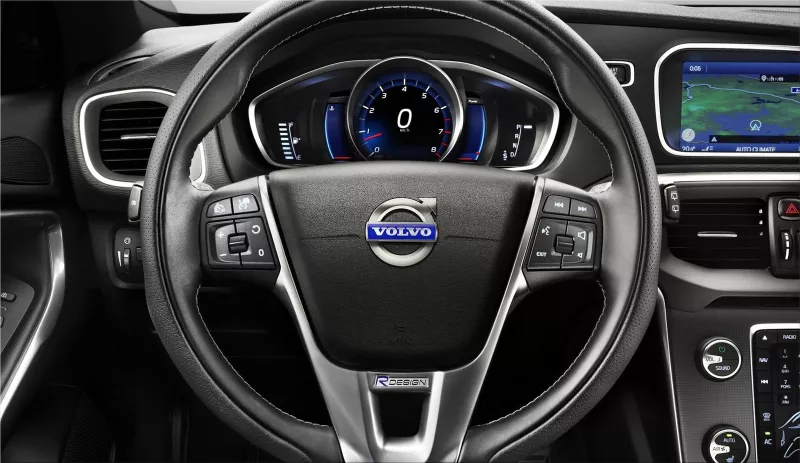 Volvo V40 R-Design interior