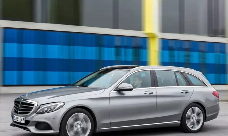 Mercedes-Benz C350 Plug-in Hybrid estate