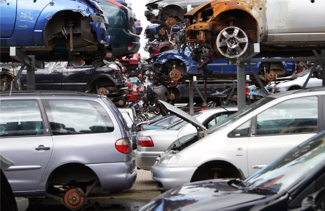 The 5 Best Scrap Vehicle Removal Companies in Toronto [2023]